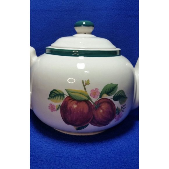 China Pearl Casuals Apples Teapot Rustic Country Kitchen Decor Pre-owned AS IS - Picture 2 of 10